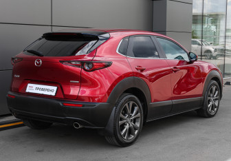 Подержанный автомобиль Mazda CX-30 2021 года (5 фото)