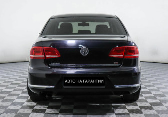 Подержанный автомобиль Volkswagen Passat Sedan 2012 года (4 фото)