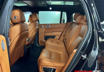 Подержанный автомобиль LiXiang L7 2023 года (10 фото)