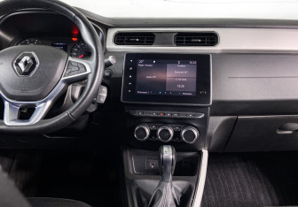 Подержанный автомобиль Renault Arkana 2021 года (11 фото)