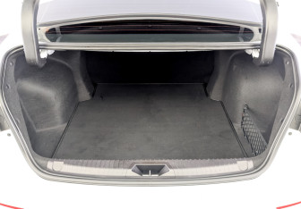 Подержанный автомобиль Omoda S5 2024 года (10 фото)