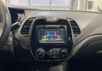 Подержанный автомобиль Renault Kaptur 2018 года (16 фото)