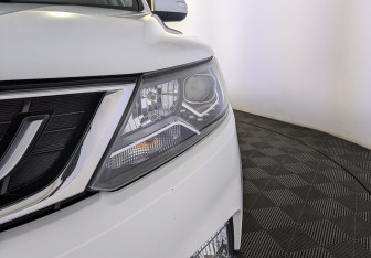 Подержанный автомобиль Geely Emgrand 7 2018 года (11 фото)