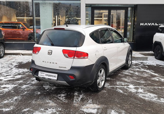 Подержанный автомобиль SEAT Altea 2013 года (5 фото)
