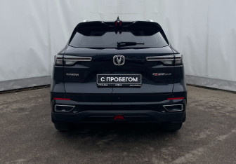 Подержанный автомобиль Changan CS55PLUS 2023 года (5 фото)