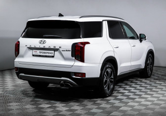 Подержанный автомобиль Hyundai Palisade 2021 года (5 фото)