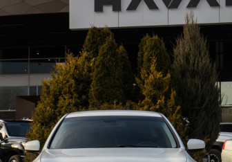 Подержанный автомобиль Infiniti G Sedan 2012 года (20 фото)