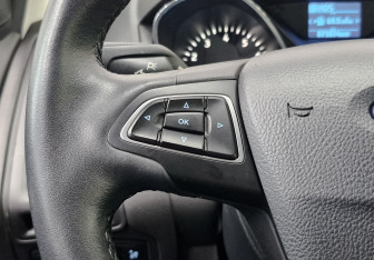 Подержанный автомобиль Ford Focus Hatchback 2018 года (27 фото)