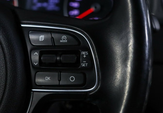 Подержанный автомобиль Kia Sportage 2017 года (15 фото)