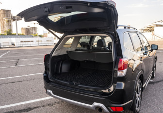 Подержанный автомобиль Subaru Forester Suv 2021 года (22 фото)