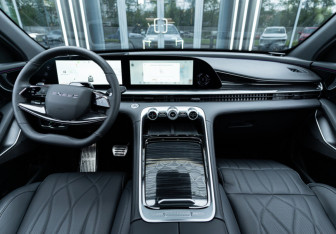 Новый Exeed RX 2025 (18 фото)