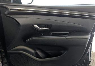 Подержанный автомобиль Hyundai Tucson 2021 года (24 фото)