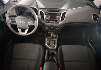 Подержанный автомобиль Hyundai Creta 2018 года (9 фото)