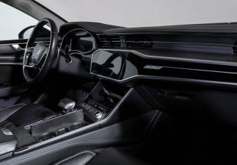 Подержанный автомобиль Audi A7 2018 года (9 фото)