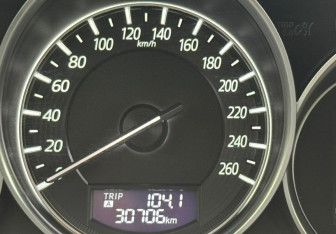 Подержанный автомобиль Mazda CX-5 2015 года (12 фото)