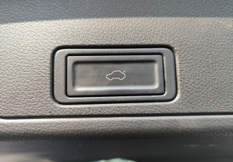 Подержанный автомобиль Chery Tiggo 8 Pro 2022 года (15 фото)