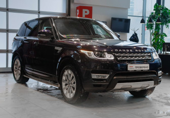 Подержанный автомобиль Land Rover Range Rover Sport 2017 года (3 фото)