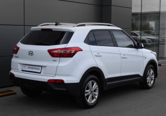 Подержанный автомобиль Hyundai Creta 2016 года (5 фото)