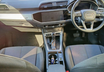 Подержанный автомобиль Audi Q3 Sportback 2020 года (10 фото)
