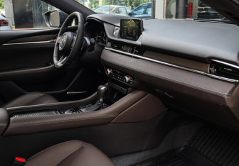 Подержанный автомобиль Mazda 6 Sedan 2023 года (7 фото)
