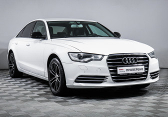 Подержанный автомобиль Audi A6 Sedan 2011 года (3 фото)