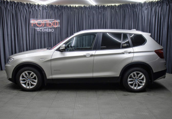 Подержанный автомобиль BMW X3 2013 года (8 фото)