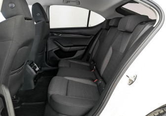 Подержанный автомобиль Skoda Octavia Liftback 2021 года (18 фото)