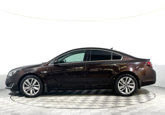 Подержанный автомобиль Opel Insignia Sedan 2014 года (8 фото)
