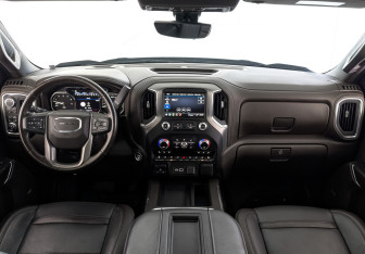 Подержанный автомобиль GMC Sierra 2021 года (14 фото)
