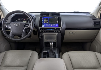 Подержанный автомобиль Toyota Land Cruiser Prado 2021 года (14 фото)
