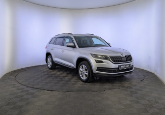 Подержанный автомобиль Skoda Kodiaq 2019 года (3 фото)