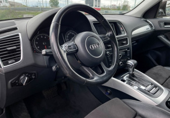 Подержанный автомобиль Audi Q5 2013 года (13 фото)