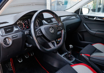 Подержанный автомобиль Skoda Rapid Liftback 2019 года (13 фото)