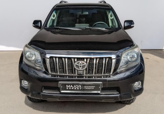 Подержанный автомобиль Toyota Land Cruiser Prado 2010 года (2 фото)
