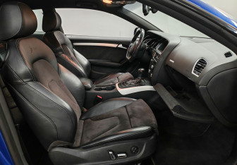 Подержанный автомобиль Audi A5 Coupe 2016 года (9 фото)