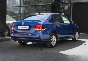 Подержанный автомобиль Volkswagen Polo Sedan 2019 года (4 фото)