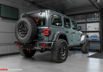 Новый Jeep Wrangler 2025 (2 фото)