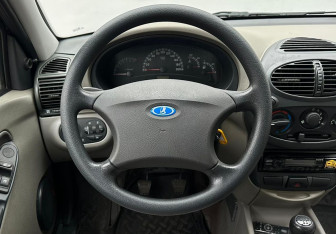 Подержанный автомобиль LADA (ВАЗ) Kalina Wagon 2010 года (12 фото)