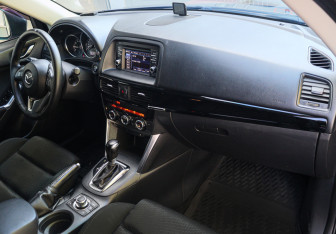 Подержанный автомобиль Mazda CX-5 2014 года (7 фото)