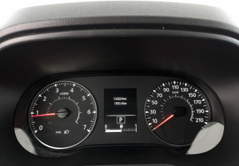 Подержанный автомобиль Renault Duster 2021 года (16 фото)