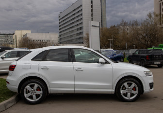 Подержанный автомобиль Audi Q3 2012 года (3 фото)