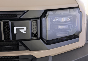 Подержанный автомобиль Jetour T2 2025 года (12 фото)