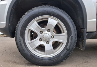 Подержанный автомобиль Chevrolet Niva 2012 года (9 фото)