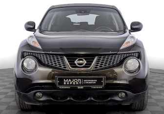 Подержанный автомобиль Nissan Juke 2012 года (2 фото)