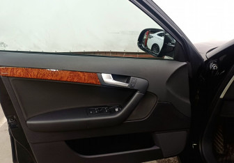 Подержанный автомобиль Audi A3 Hatchback 2012 года (15 фото)