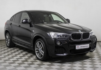 Подержанный автомобиль BMW X4 2018 года (3 фото)