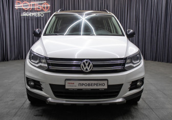 Подержанный автомобиль Volkswagen Tiguan 2016 года (2 фото)