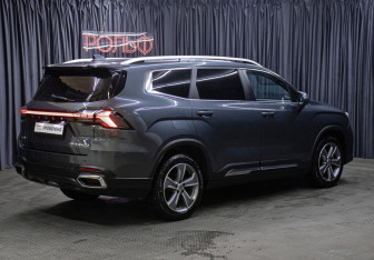 Подержанный автомобиль Geely Okavango 2024 года (5 фото)