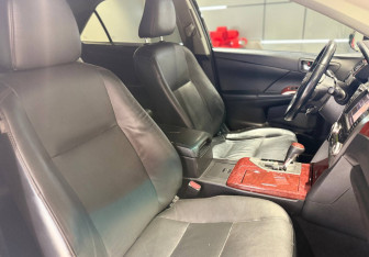 Подержанный автомобиль Toyota Camry Sedan 2014 года (14 фото)