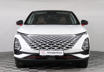 Подержанный автомобиль Omoda C5 2022 года (2 фото)
